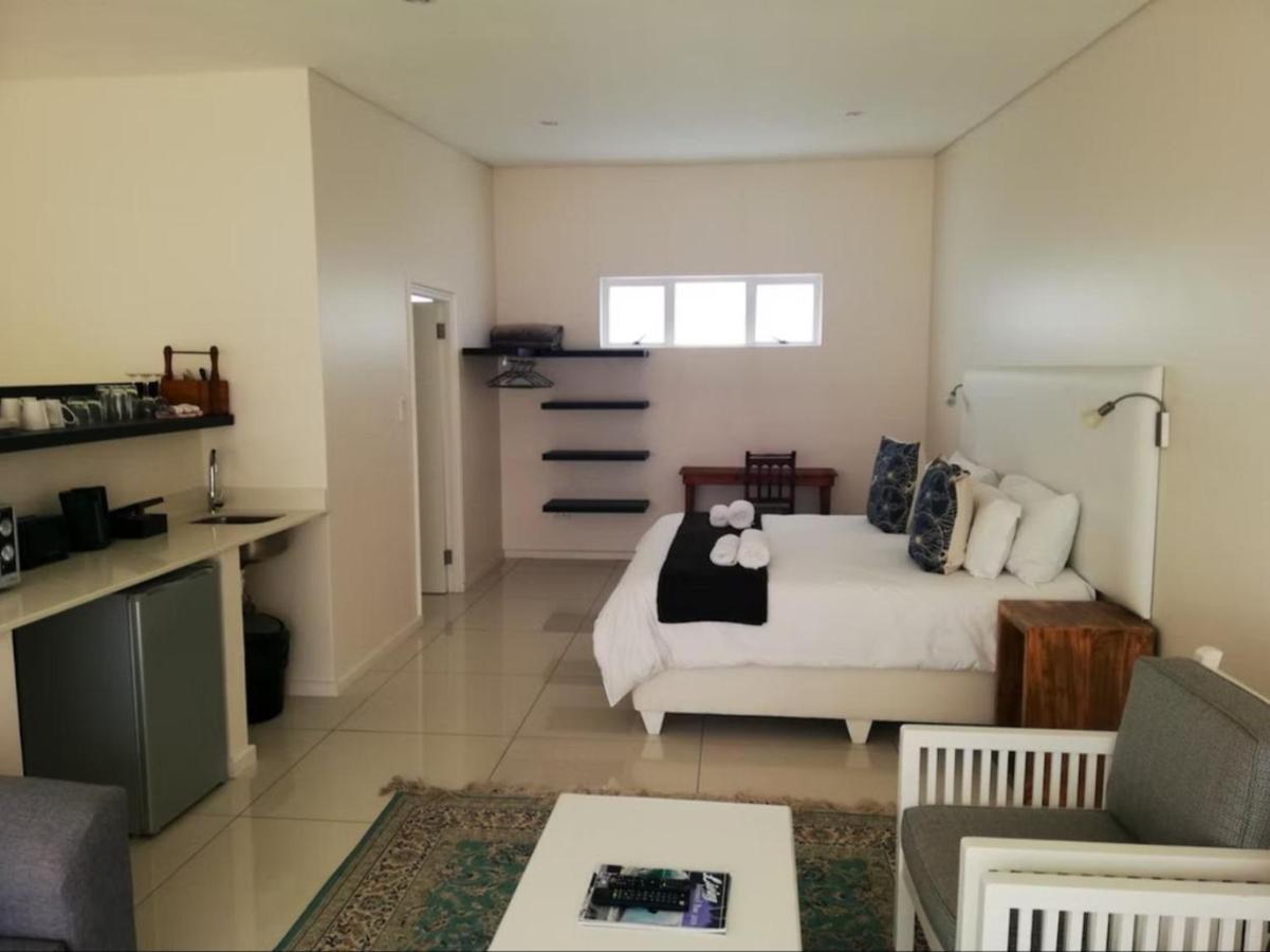 Green Door Guest House มอสเซิลเบย์ ห้อง รูปภาพ