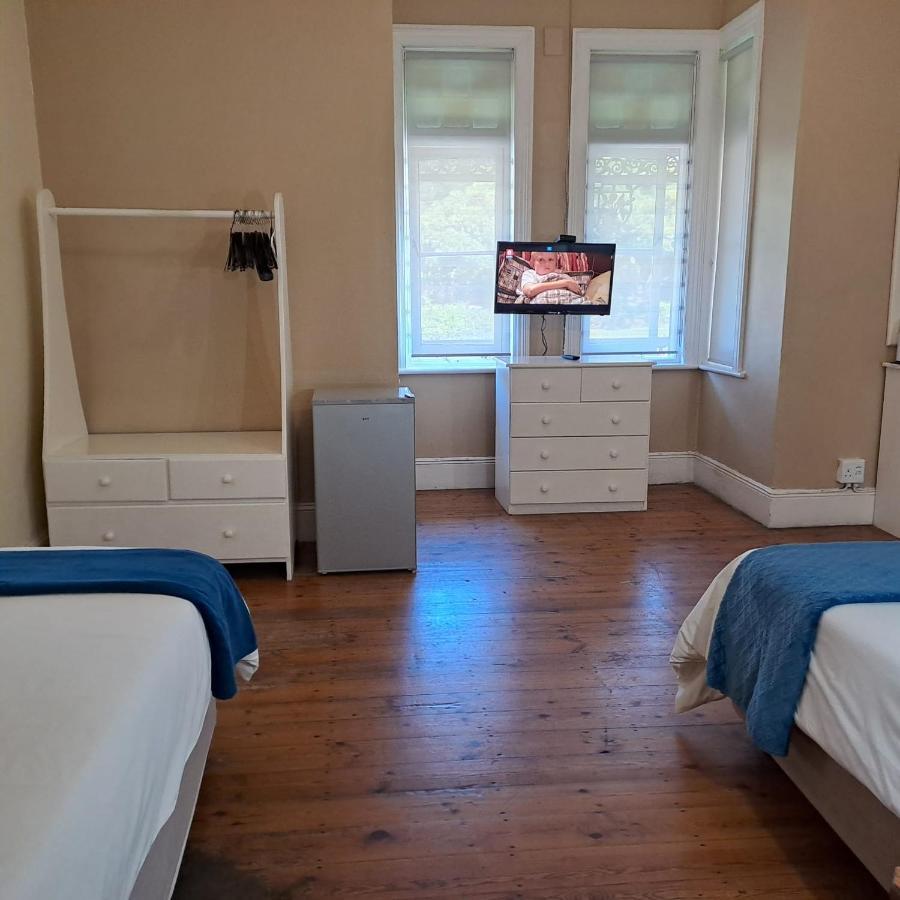 Green Door Guest House มอสเซิลเบย์ ภายนอก รูปภาพ