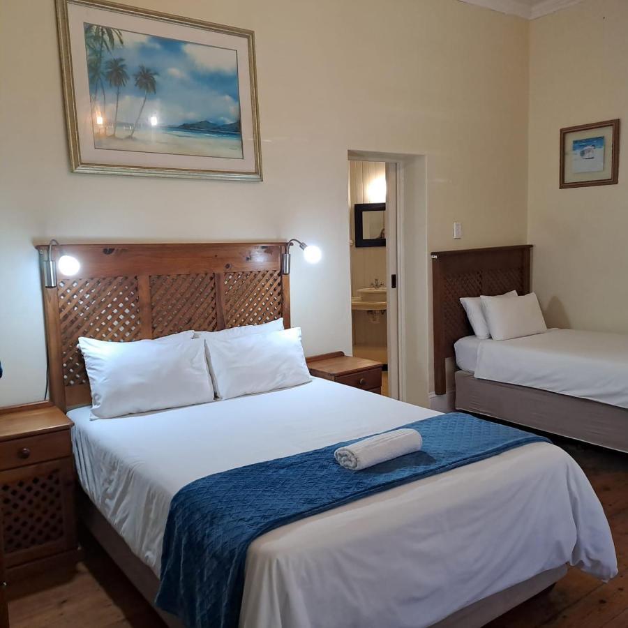 Green Door Guest House มอสเซิลเบย์ ภายนอก รูปภาพ